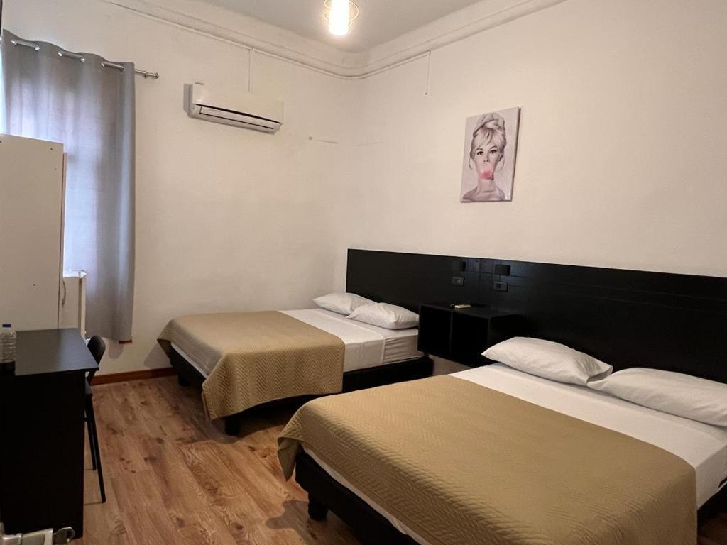 Hotel Perla Central Гуаякуил Екстериор снимка